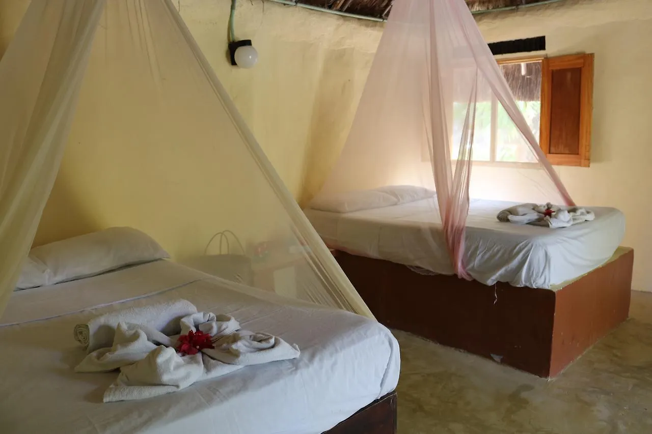 Hotel & Cabanas Zazil Kin טולום מקסיקו